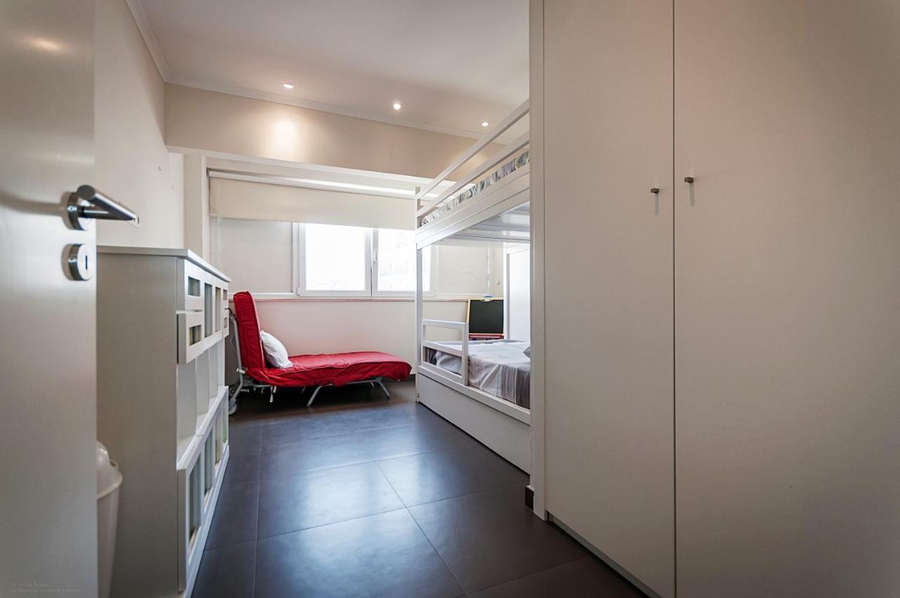 Amazing Apartment In Costa Da Caparica Exterior photo